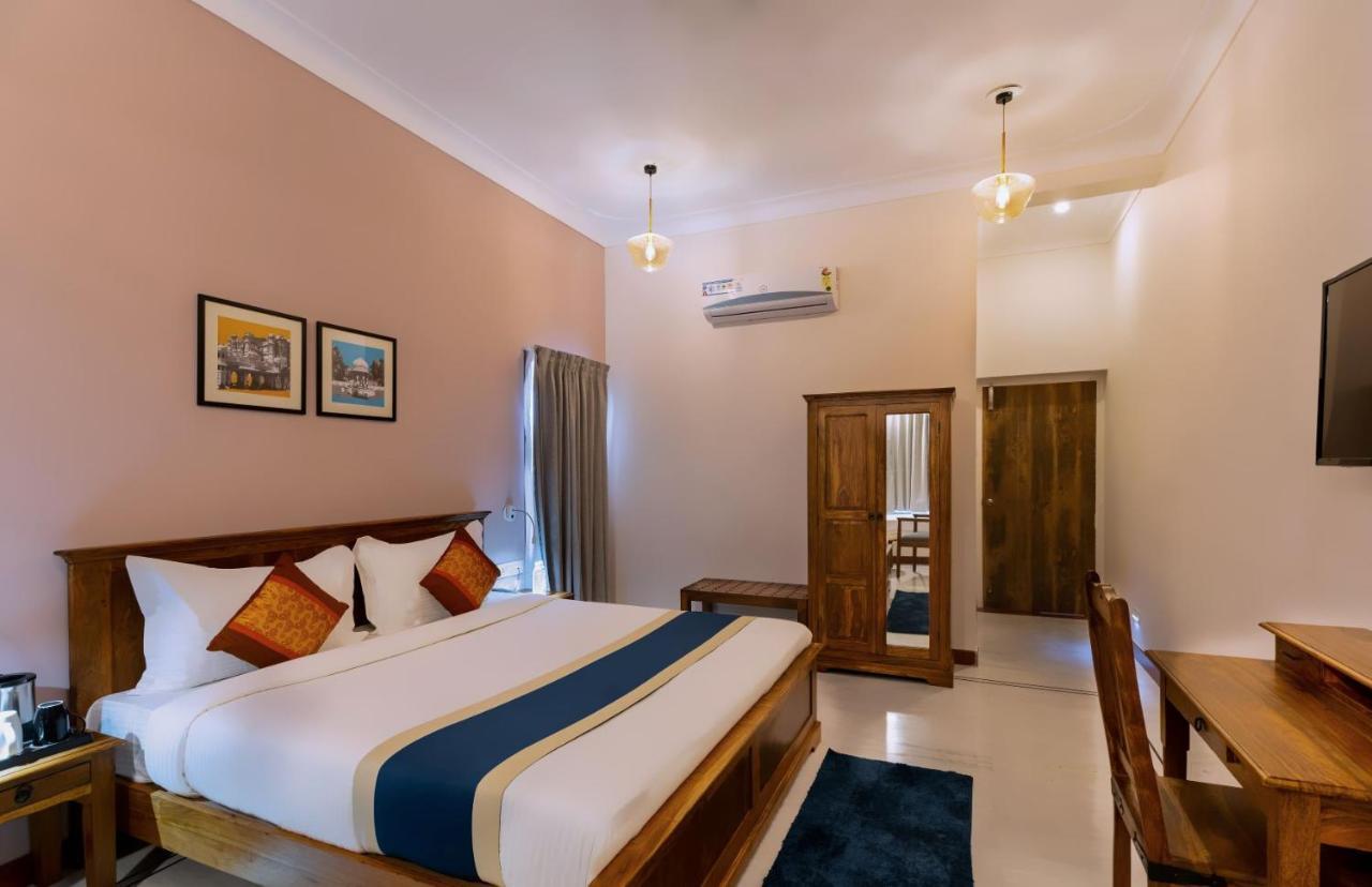 Dheergarh Palace Udaipur Ngoại thất bức ảnh