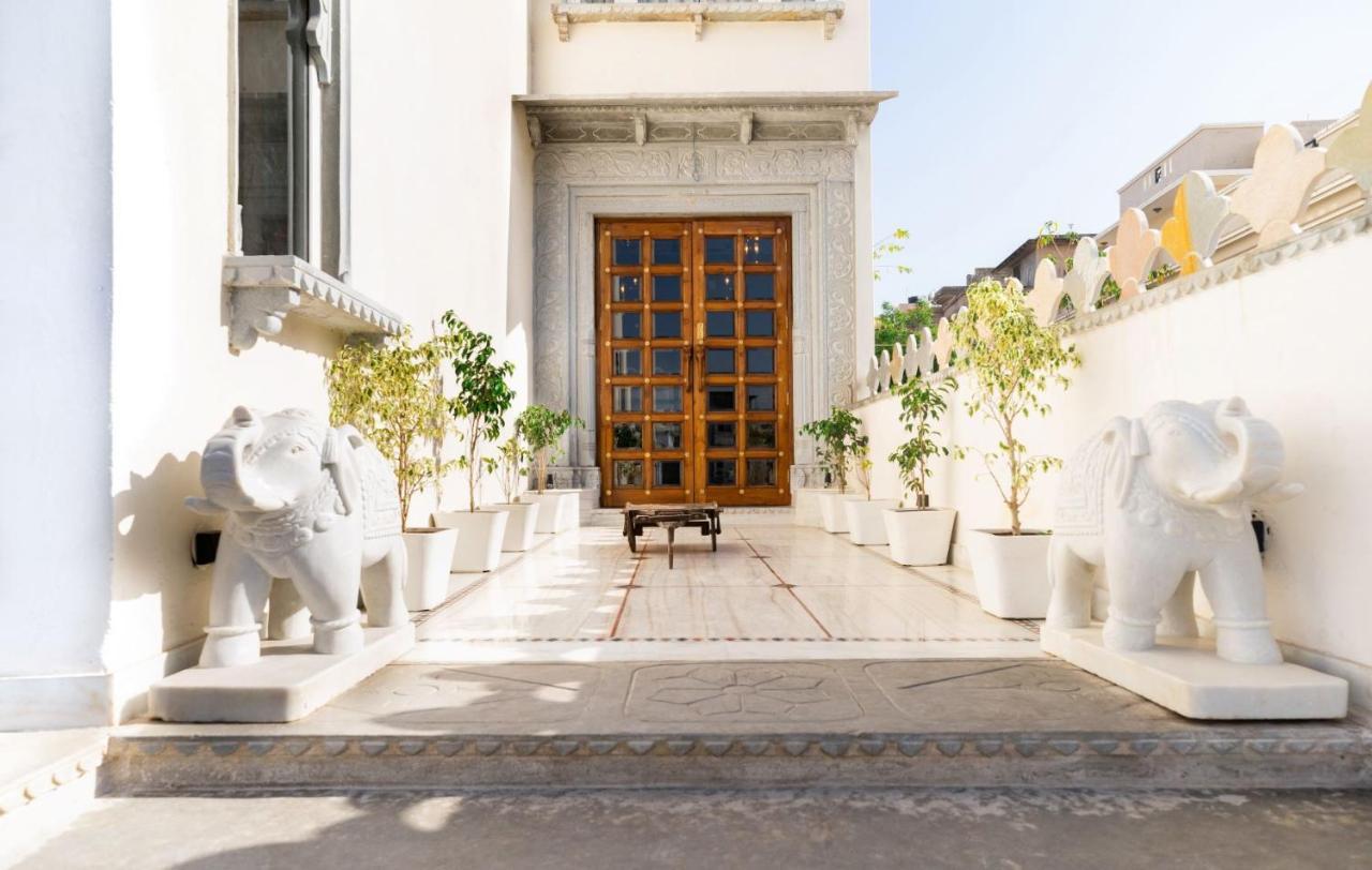 Dheergarh Palace Udaipur Ngoại thất bức ảnh